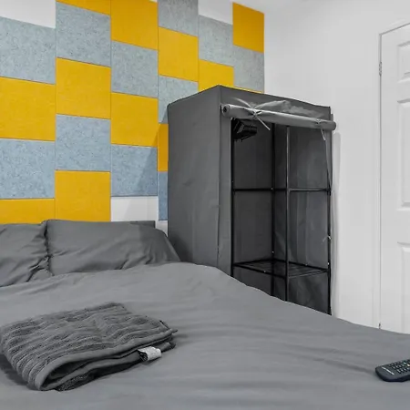 Modern 4 Bed Pass The Keys Дом отдыха